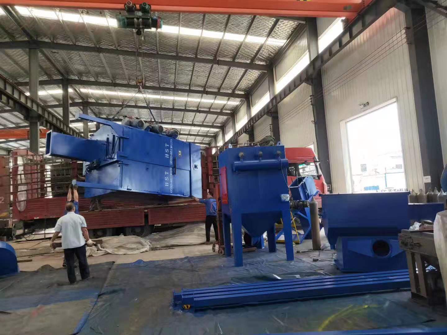 南安市履帶式拋丸除銹清理機(jī)_南安市通過式噴丸設(shè)備_南安市吊鉤式噴砂機(jī)_南安市吊鉤式拋丸機(jī)優(yōu)點(diǎn)是什么？